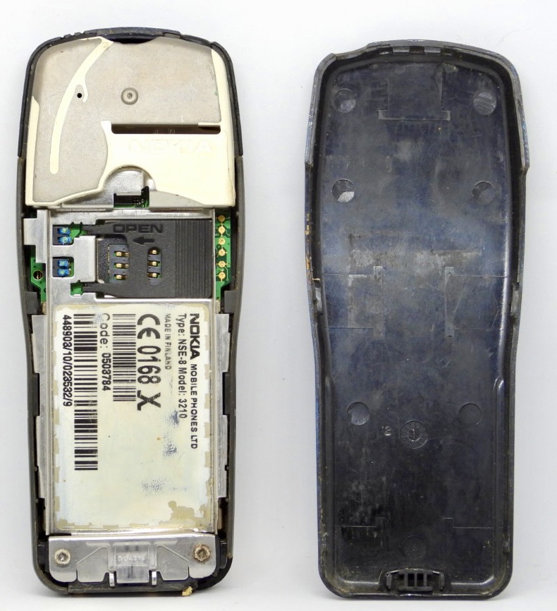 NOKIA 3210