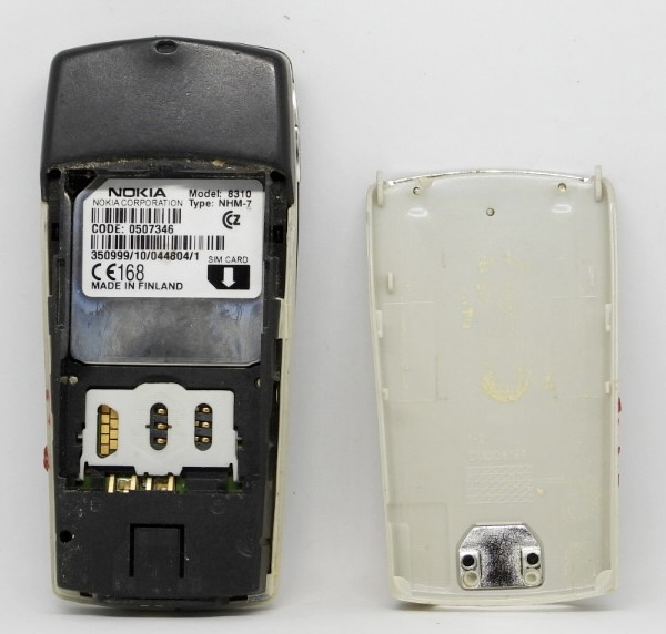 NOKIA 8310