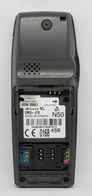 SONY J70