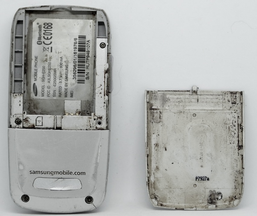 SAMSUNG E250