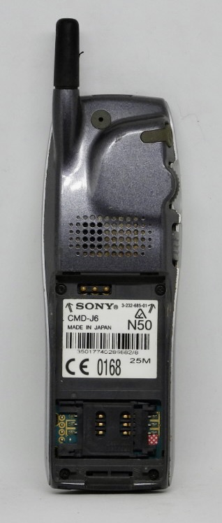 SONY J6
