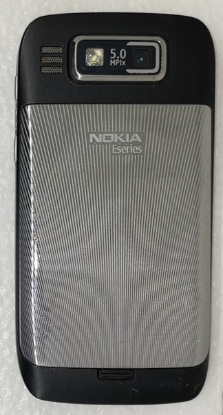 NOKIA E72