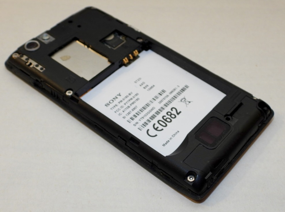 SONY ST23i
