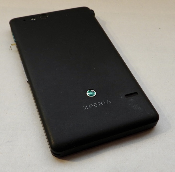 SONY ST27i