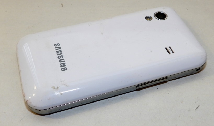 SAMSUNG S5830i
