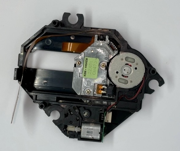Optická mechanika SONY Playstation KSM 440AEM pro PS1